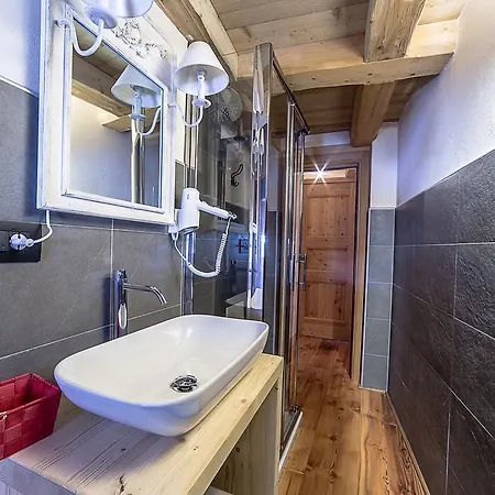 Historic Residenze Loo Bach Daire Gressoney-Saint-Jean