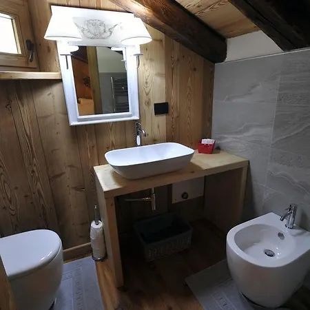 Historic Residenze Loo Bach Gressoney-Saint-Jean